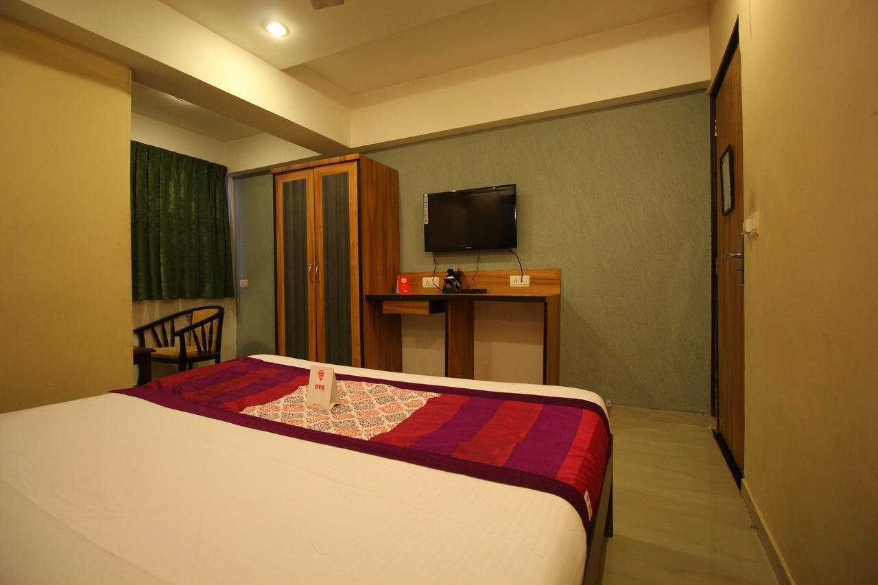 Oyo 8786 Hotel Maan Residency Ahmedabad Ngoại thất bức ảnh