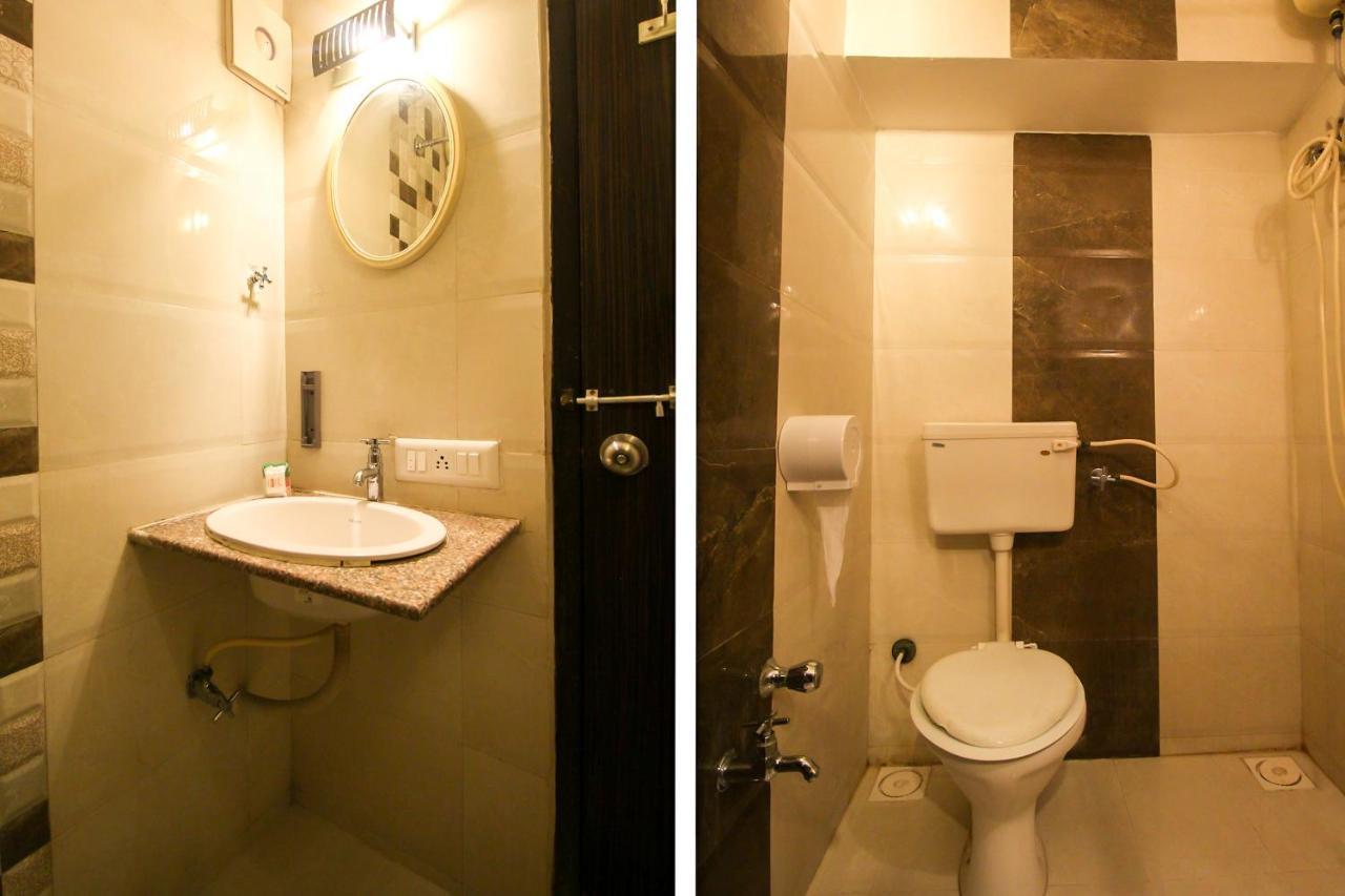 Oyo 8786 Hotel Maan Residency Ahmedabad Ngoại thất bức ảnh