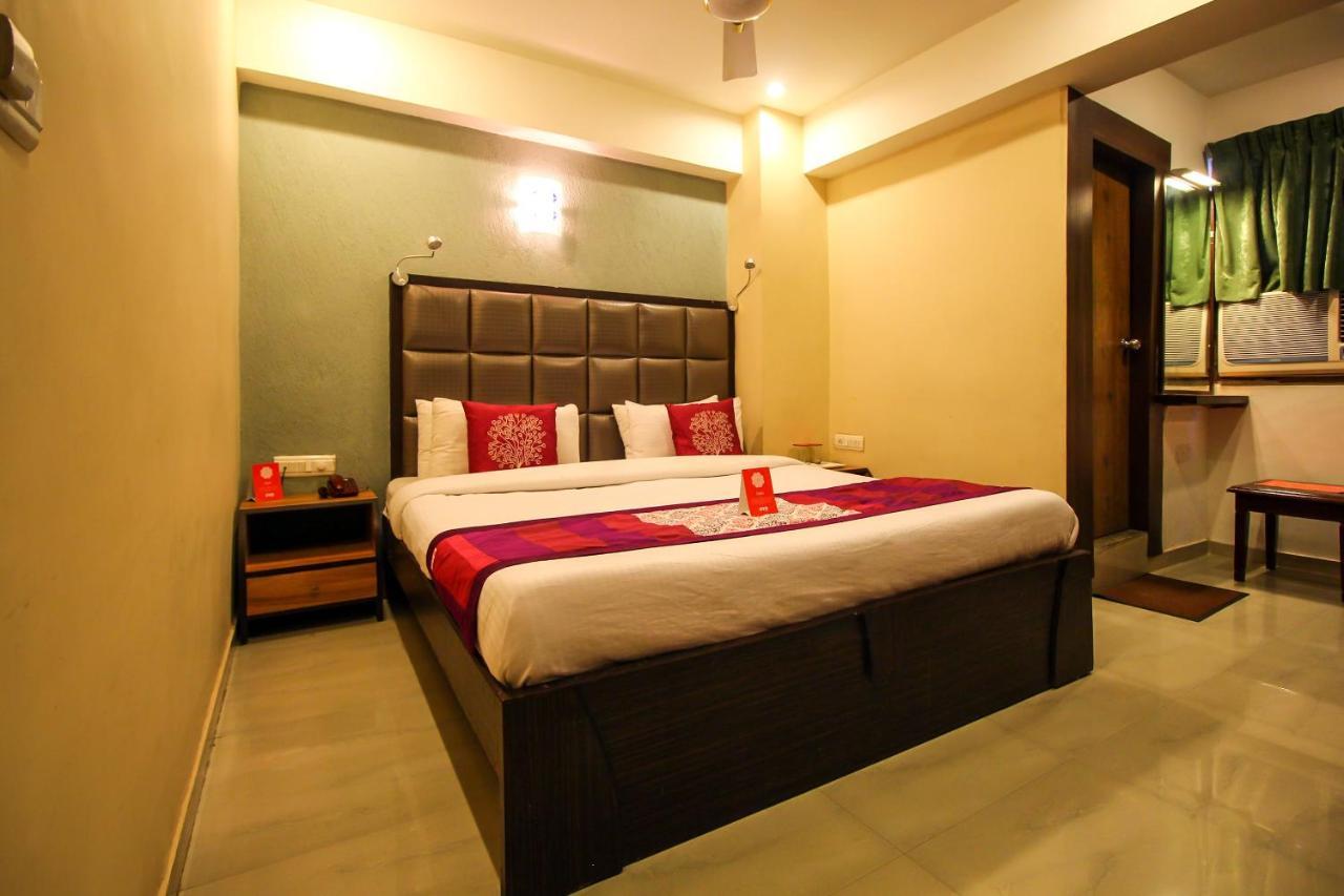 Oyo 8786 Hotel Maan Residency Ahmedabad Ngoại thất bức ảnh