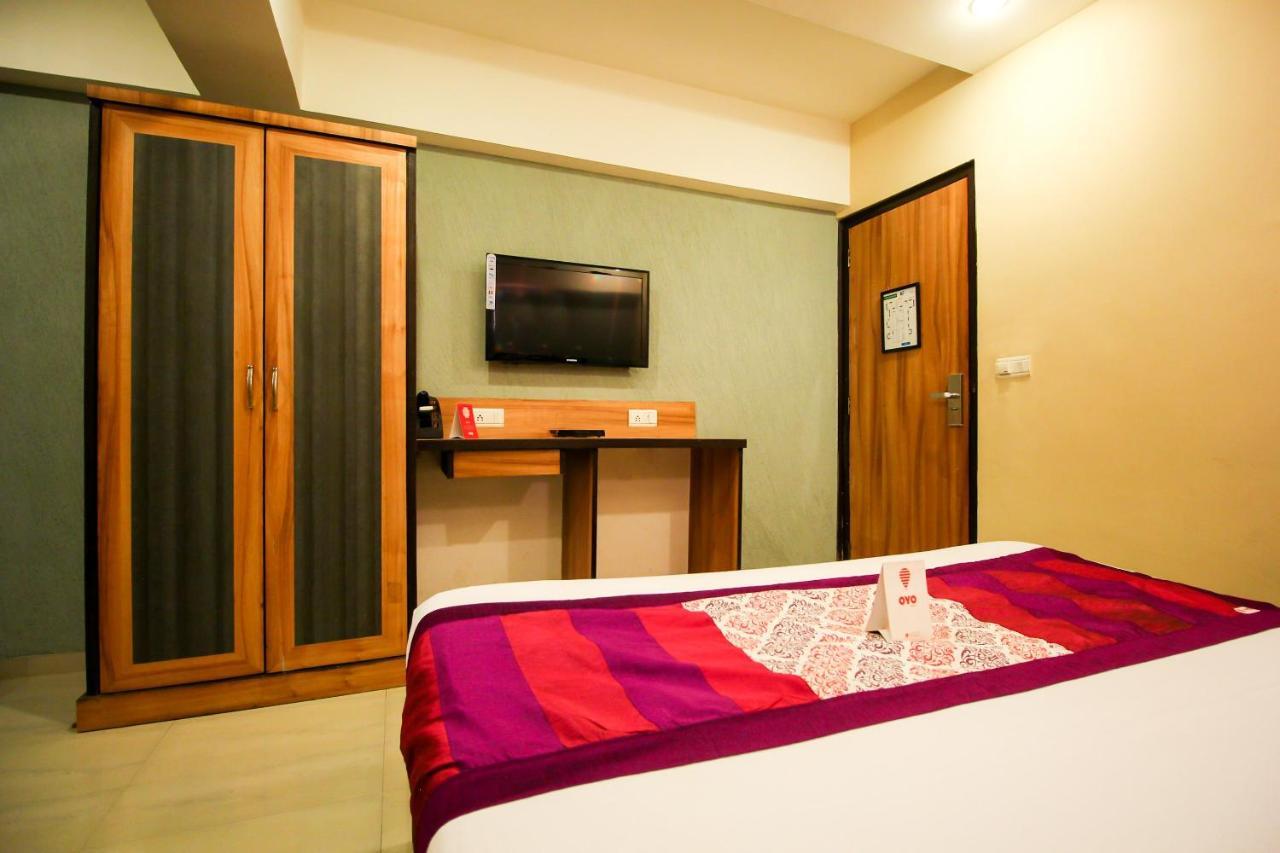 Oyo 8786 Hotel Maan Residency Ahmedabad Ngoại thất bức ảnh